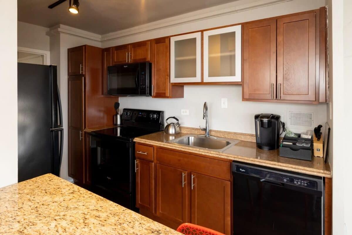 Cozysuites 800 Tower 2br With Gym! 33 * Louisville